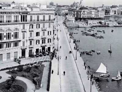 Su largo Adua negli stessi anni vennero realizzati il teatro Kursaal Santalucia...